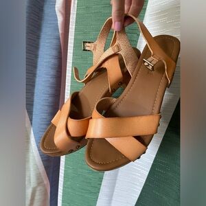 Wooden strappy sandals